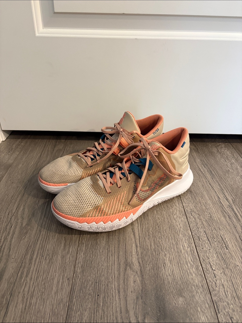 Nike Kyrie Flytrap 5s in Peach and Tan